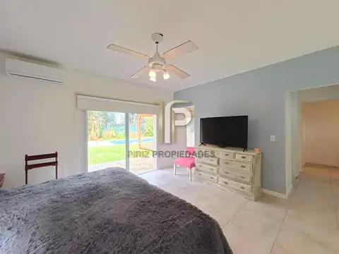 Casa 4 ambientes con 3 baños