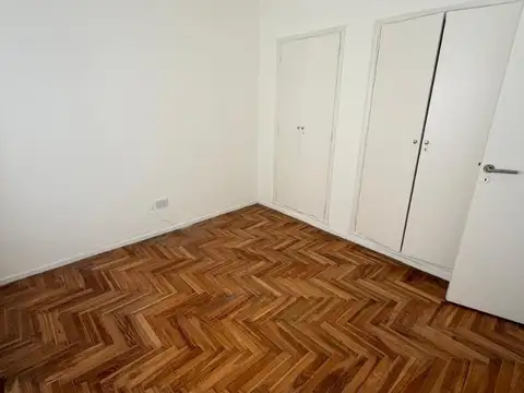 VENTA DEPARTAMENTO 3 AMB EN PLAZA MITRE