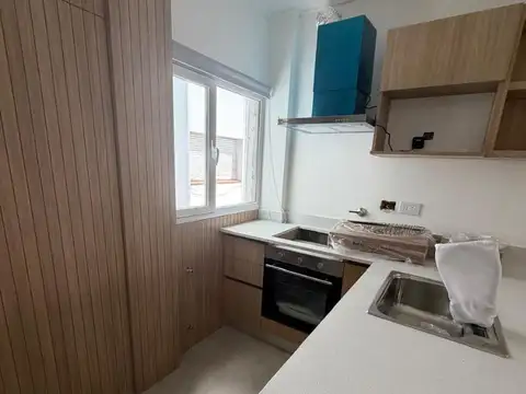 La Rioja 2300, Piso 3