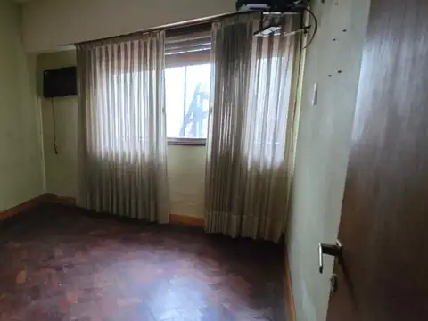 Casa 6 ambientes con 3 baños