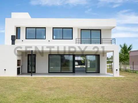 Casa de 4 Dormitorios - Calle Barrio Privado Magallanes | Pueblos del Plata | , Guillermo Hudson, Be