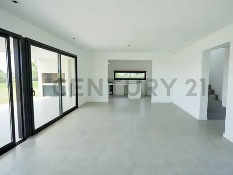 Casa de 4 Dormitorios - Calle Barrio Privado Magallanes | Pueblos del Plata | , Guillermo Hudson, Be