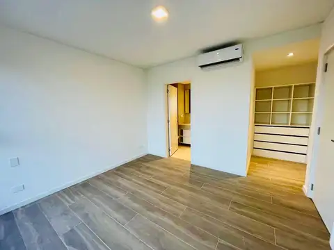 Departamento en Alquiler con 1 cocheras
