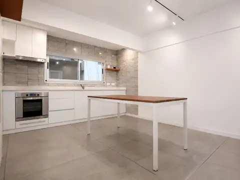 Depto Tipo Casa en Venta de 3 ambientes