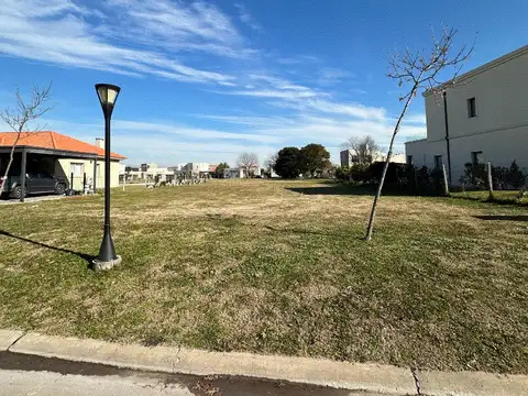 Vendo Lote en el Trebol