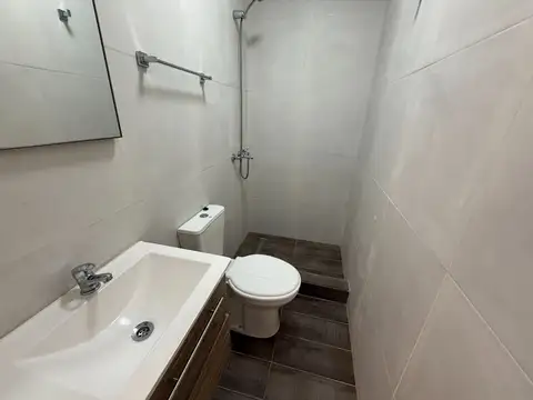 Depto Tipo Casa en Alquiler de 2 dormitorios