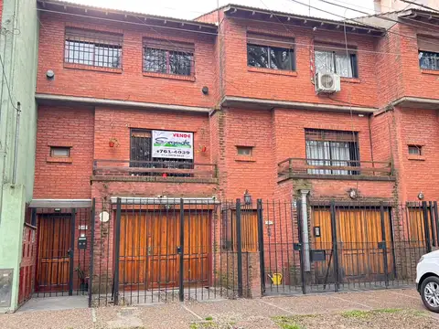 Duplex 4 amb con cochera triple