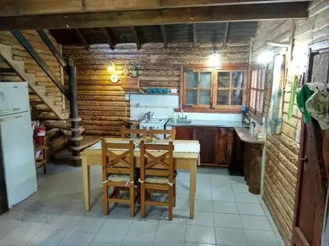 Oficina 9 ambientes con 3 baños