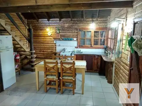 Oficina 9 ambientes con 3 baños