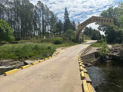 Terreno en Venta de 976,0 m2