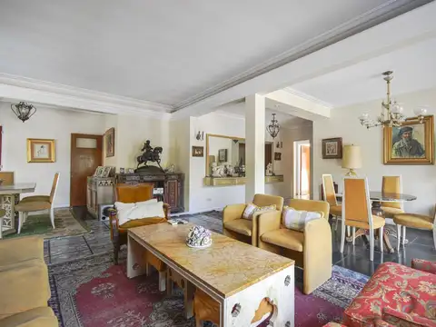 Departamento en Venta con 2 cocheras