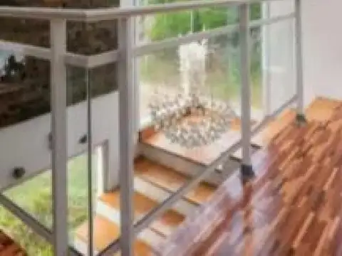 Casa en Alquiler Temporal en Valeria Del Mar, USD 3.000