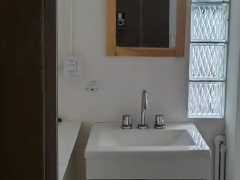 Brandsen 1100, Piso 1