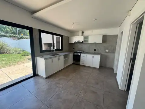 Depto Tipo Casa en Alquiler en Greenville, $ 1.500.000