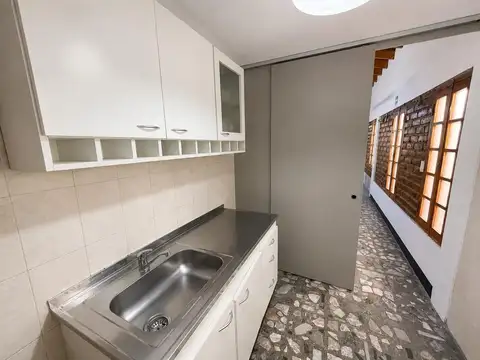 Oficina en Alquiler en Mendoza, $ 1.300.000