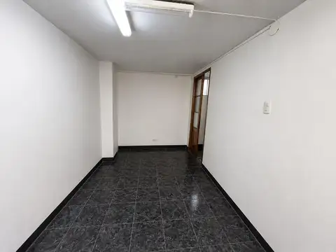 Oficina en Alquiler en Mendoza, $ 1.300.000