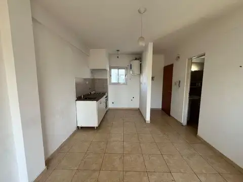 Monoambiente con Balcón CASEROS Apto Crédito