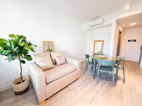 Avenida Coronel Díaz 1700 , Piso 10