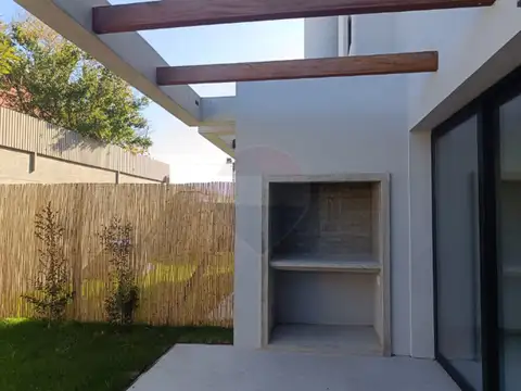 Casa en Alquiler A Estrenar