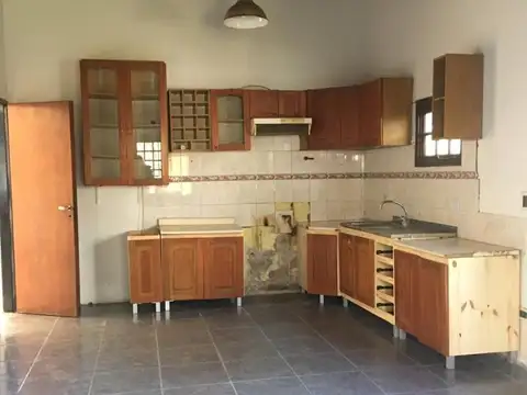 Casa De Vicenzo. Cod:10296
