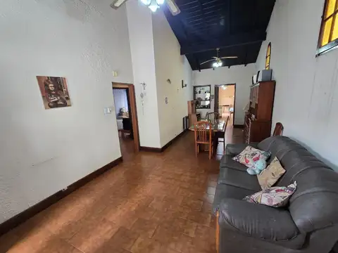 Casa en Venta en San Antonio de Padua, USD 93.000