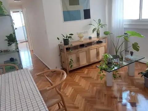 VILLA DEVOTO. AVDA.BEIRO 3300 IMPECABLE DTO.3 AMB. + BAULERA + COCHERA FIJA, DORMITORIO CON BALCON ABIERTO