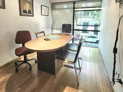 Oficina en Venta en Nuestra Señora De Lourdes, USD 109.000