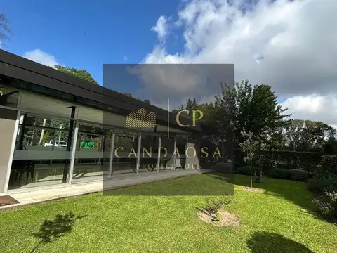 Departamento 2 ambientes en venta en Complejo San Francisco,