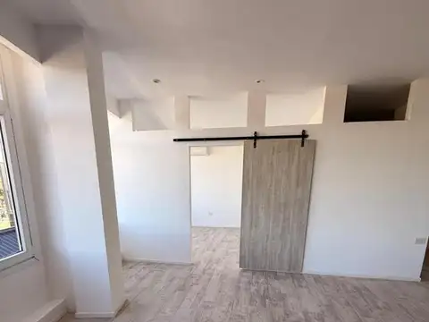 Oficina en Venta con 2 cocheras