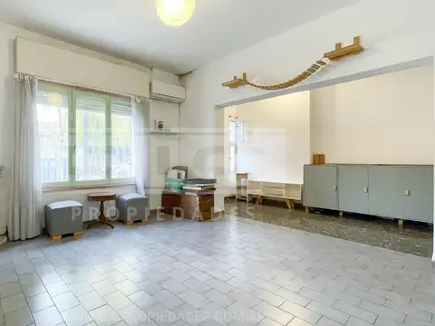 Depto Tipo Casa en Venta en Olivos Maipú/Uzal, USD 129.000