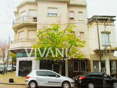 Vivani Propiedades. Venta  Dto 2 DORM.  48 Esq. 4 La Plata