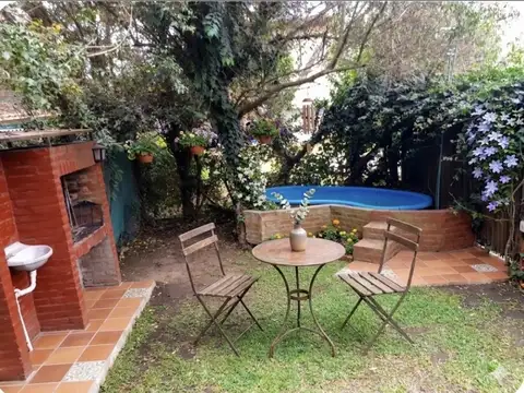 VENTA 3 CASAS FUNES Centro Urbano c/Servicios ! Condominio Totalmente independientes ! cada Casa con su jardín ... su Garage ... su Parrillero " todo x separado " No comparten nada : Sin Expensas.! VENTA de las 3 casas :" u$s185mil" #Finan  VENTA 3 CASAS