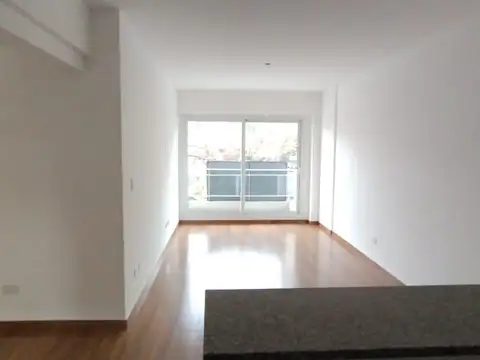 Departamento 3 Ambientes Estrenar -76 m² Totales -Frente - Av Mosconi Al 2400