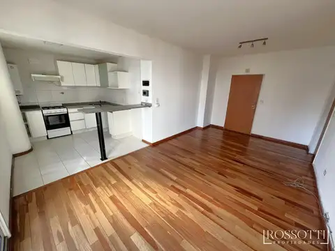 Exc. depto 2 amb. c/ Balcón al frente - en Suite - Cocina c/ barra desayunadora - 46m2