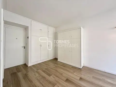 Venta departamento 1 ambiente con balcón a 200 metros del mar – Zona Plaza Colón, Mar del Plata