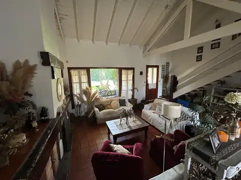 Casa en Venta en La Horqueta, USD 360.000