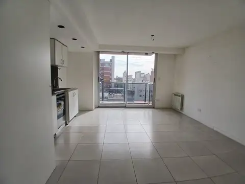 Departamento Dos Ambientes Con Cochera. Morón Sur