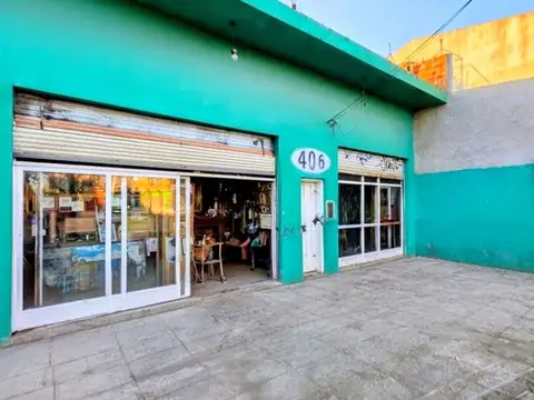 LOCAL EN VENTA EN MONTE GRANDE CON CASA 2AMB
