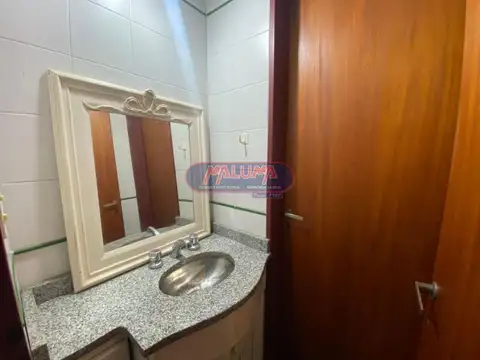Depto Tipo Casa en Venta de 4 dormitorios