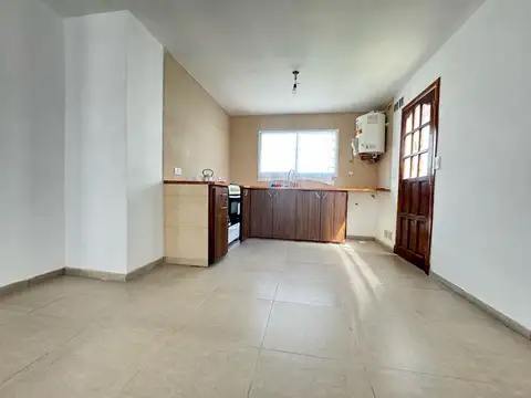 Depto Tipo Casa en Venta en Villa Primera, USD 88.900