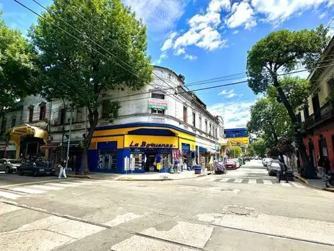 Olavarria 700