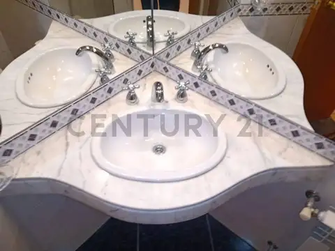 Departamento en Venta con 2 cocheras