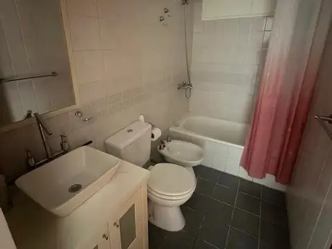 Departamento de 2 amb con balcón