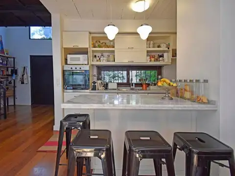 Casa en Venta con 1 cochera