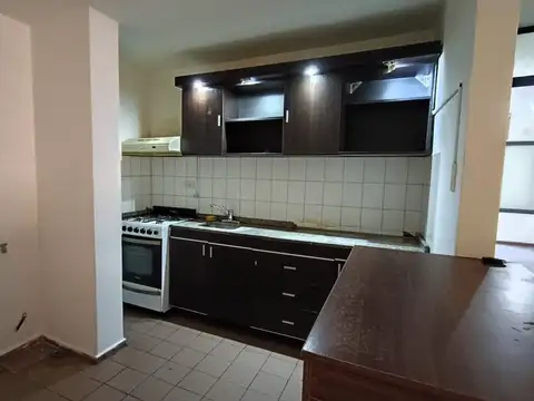 Departamento 5 ambientes con 2 baños
