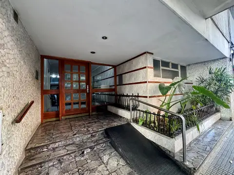 Blanco Encalada 4700