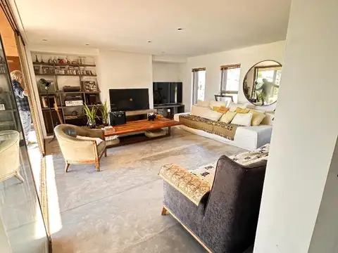 Casa en Venta en Santa Isabel, USD 249.000