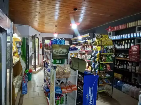 Local comercial venta Mar del tuyu calle  79 entre 3 y 4