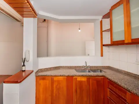Depto Tipo Casa 3 ambientes con 2 baños