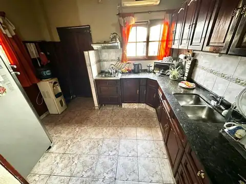Chalet en planta baja en excelente ubicación.